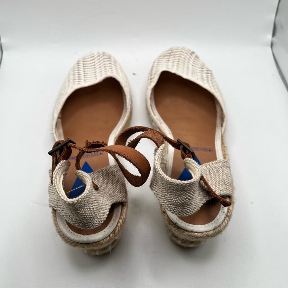 Verbenas MALENA WOVEN white wedge size 40 US 9-9.5 EUC vacation sandals - Picture 8 of 10